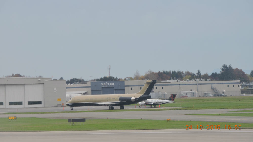 CA992航班温哥华国际机场起飞附近一瞥