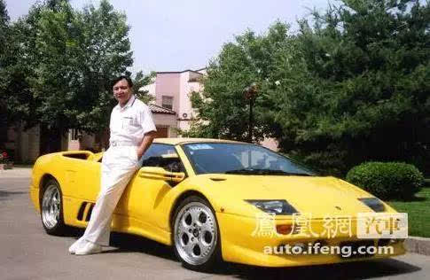北京第一位幻影 迈巴赫 兰博基尼 法拉利车主竟都是他