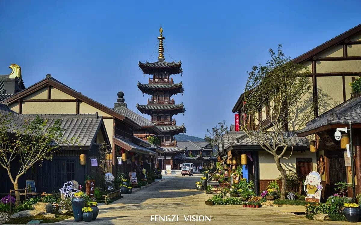 灵山拈花湾小镇将于14日起对广大游客开放