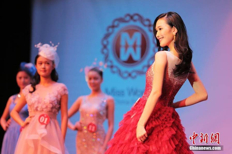 世界小姐中国区冠军是她 世界小姐参赛佳丽打太极一样