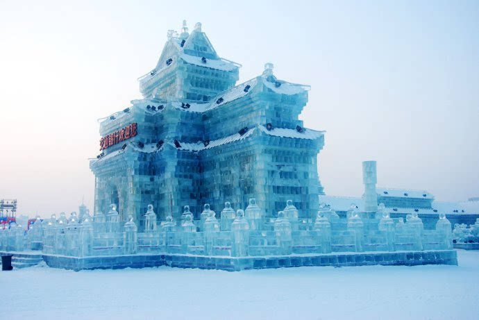 激情东北,走进哈尔滨冰雕天堂