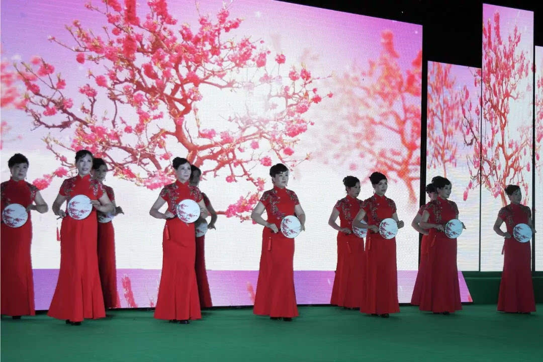 清凉狂欢季 洞天不夜城——鸡冠洞冰激凌狂欢夜盛大开启
