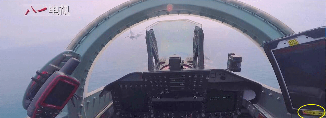国产战机座舱装GPS手持导航,不怕战时被掐断