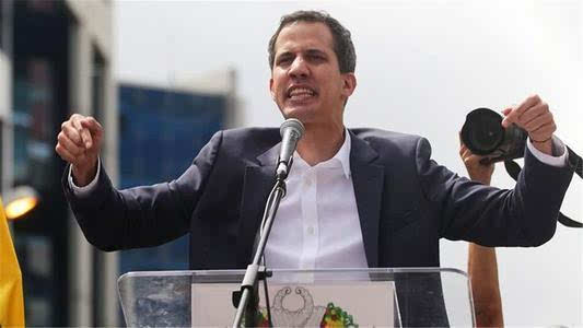 马杜罗:委内瑞拉正在爆发一场非常规战争 或与