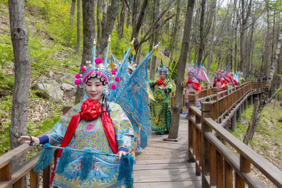 龙峪湾上演“一出好戏” 传统文化与流行文化精彩碰撞！