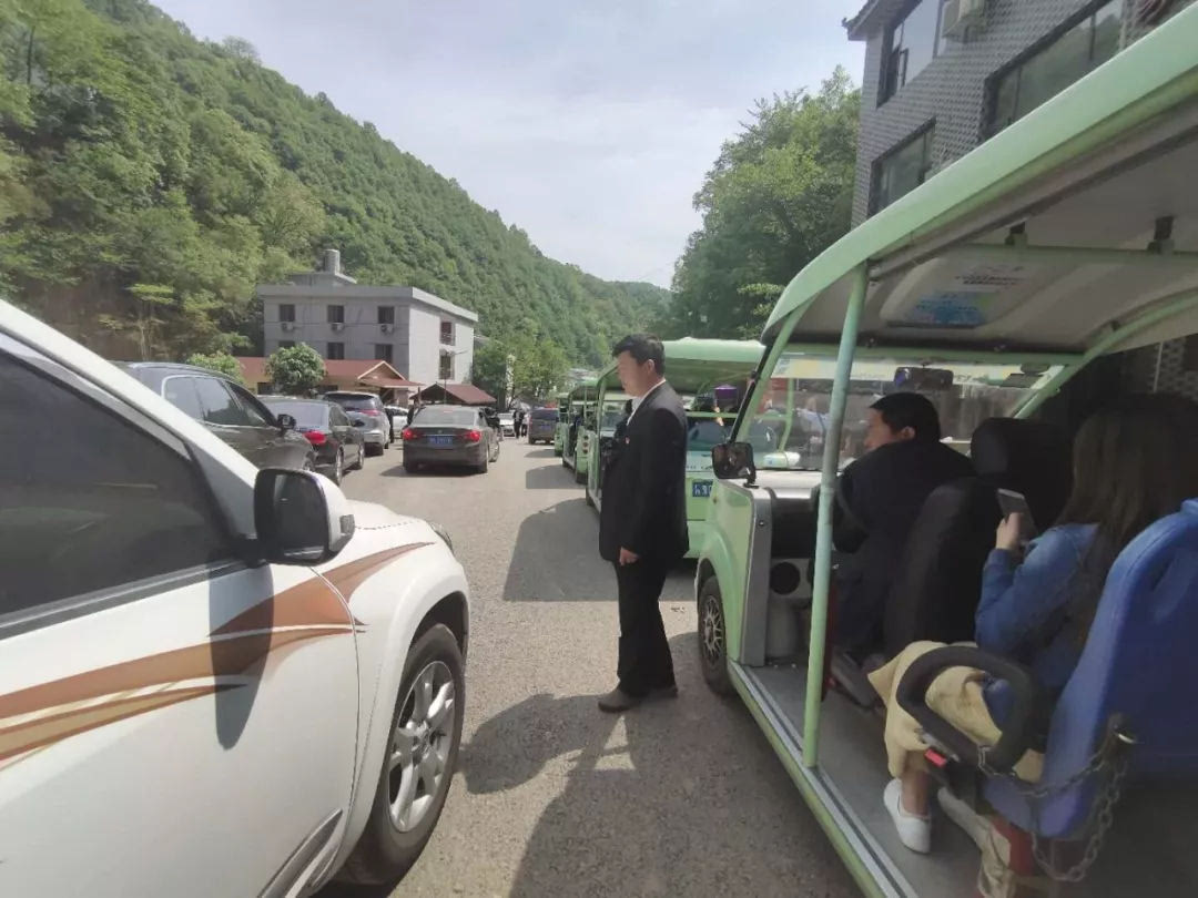 五一重渡沟景区新增靓丽风景线，游客频频点赞好评不断!