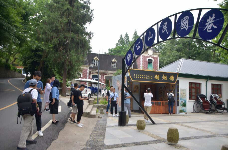文旅达人、知名官媒争相打卡，这个夏天来鸡公山真叫来对了！