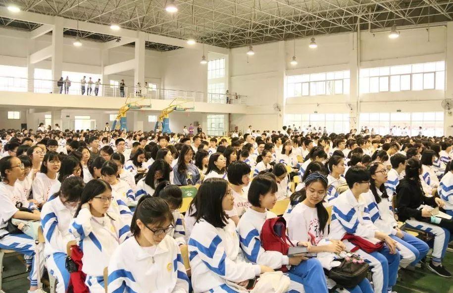 这20个潮汕学校校服最好看!有你的学校吗?