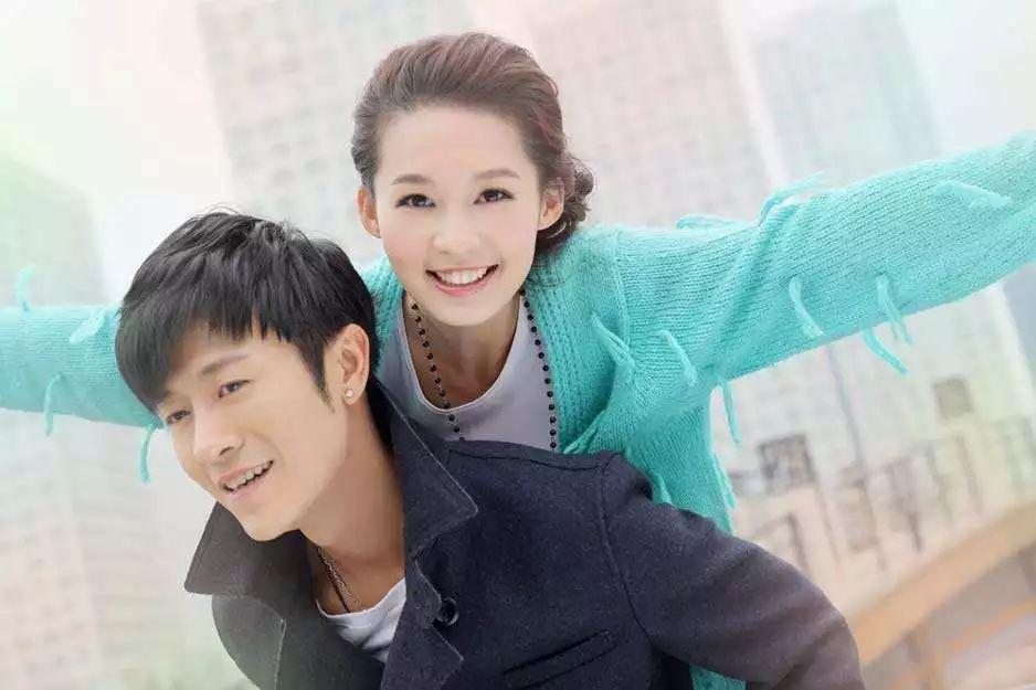 李沁主演的现代剧《守望的天空》获得了中美电影节优秀中国电视剧金