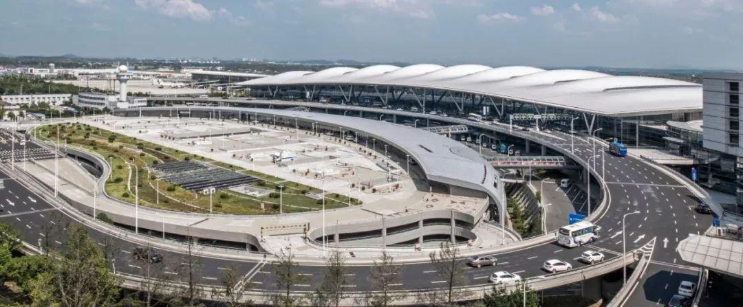 虹桥t1航站楼改造及交通中心,浦东国际机场三期卫星厅,港珠澳大桥珠海