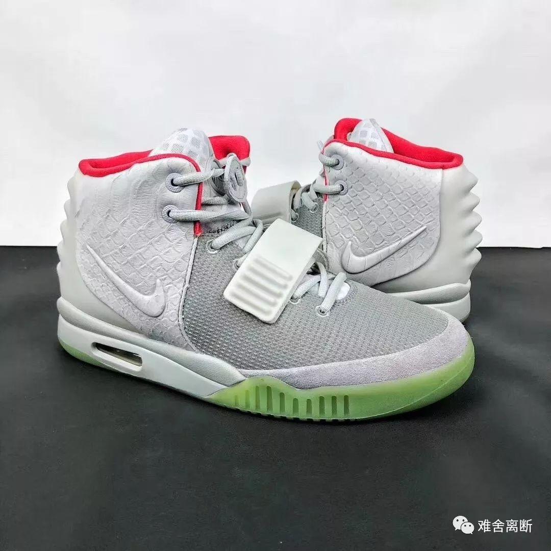 nike air yeezy 2能让他窒息的红椰子全面解析 几万块