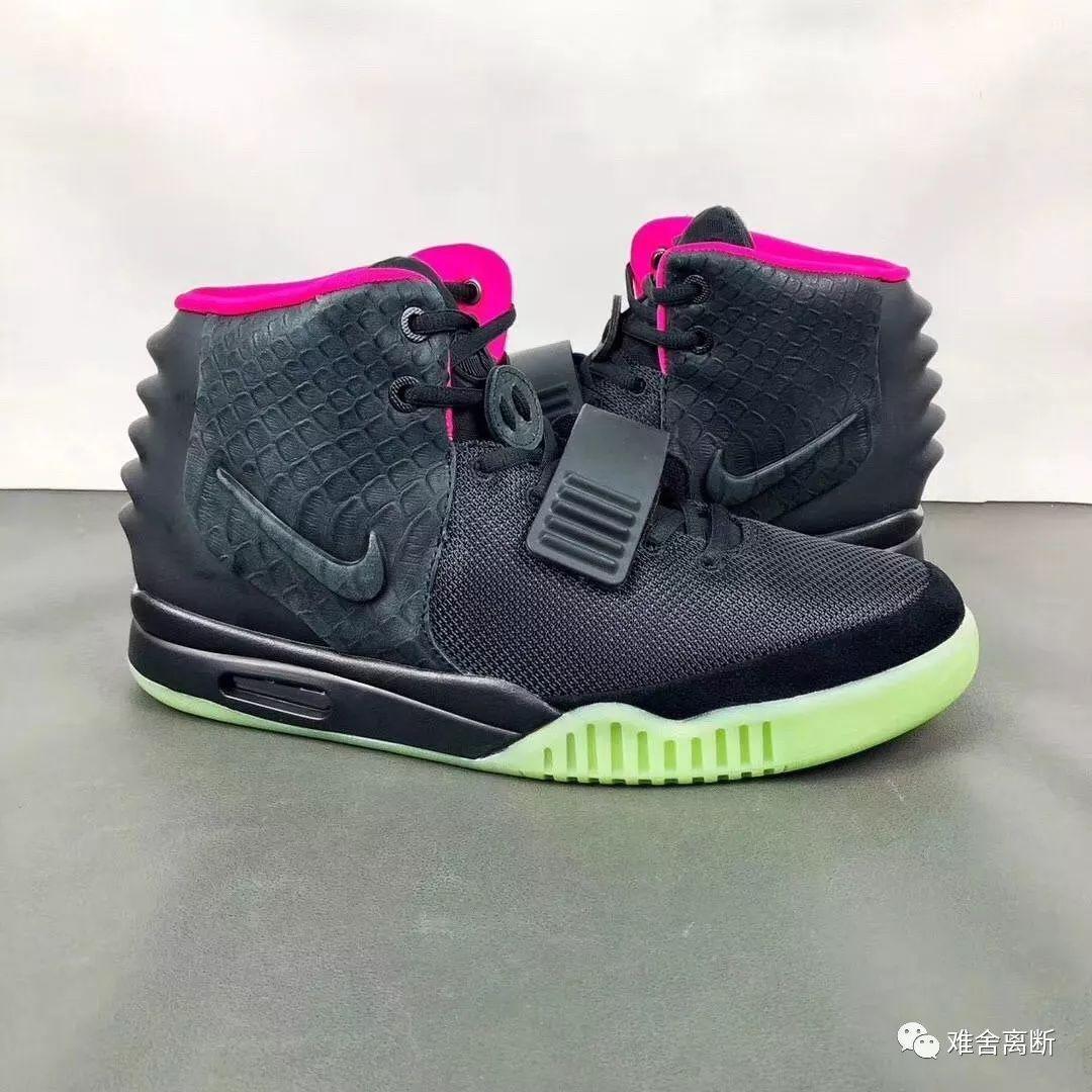 nike air yeezy 2能让他窒息的红椰子全面解析 几万块