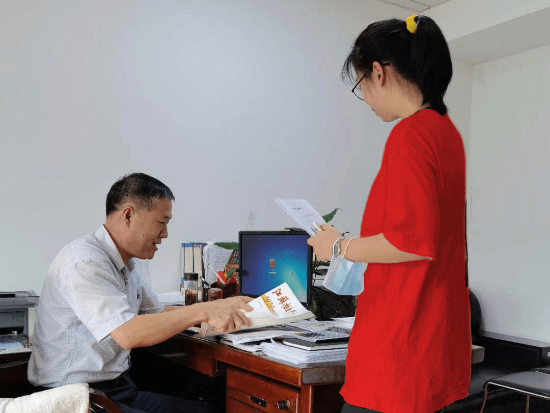 社会实践|助力高考志愿填报，展望职业生涯规划