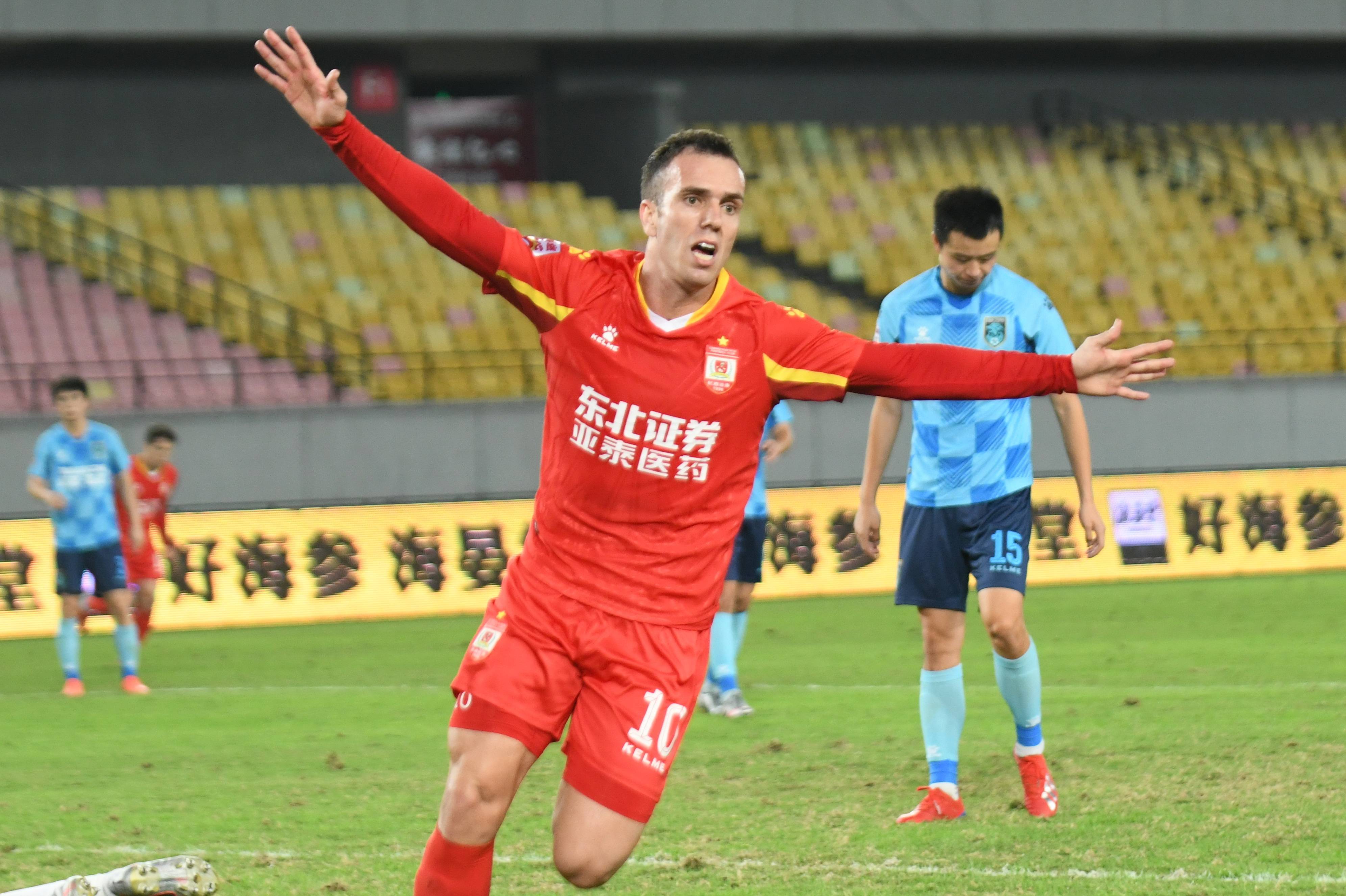 足球——中甲:长春亚泰胜南通支云