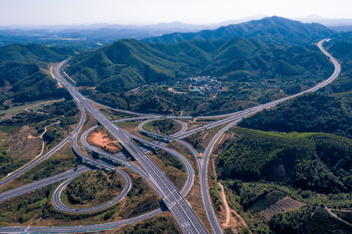 (图片来源:梅州日报 大潮高速公路公司提供)