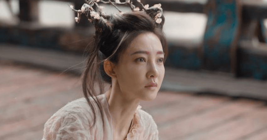 要闻 正文 《浪姐》之后, 王丽坤在《侍神令》中饰演的桃花妖,已经是