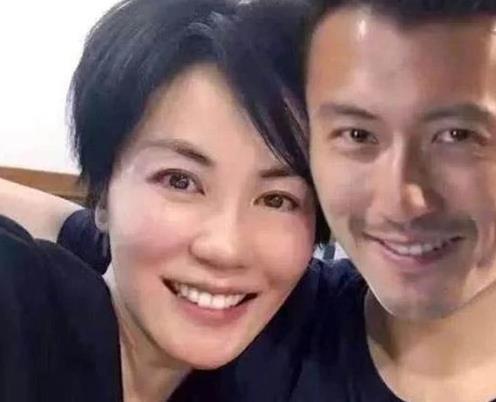张柏芝突然高调改名,王菲在上海产下一女?谢霆锋被传紧急改遗嘱