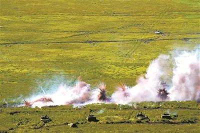 “东方-2022”演习中方参演部队展开实兵实弹合练 图自解放军报除俄罗斯外