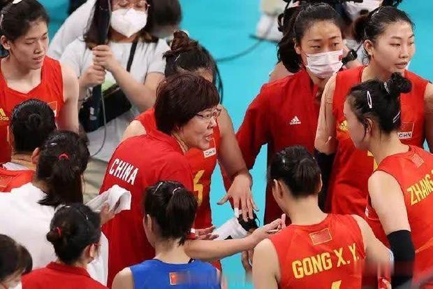 中国女排爆冷负于土耳其队，关于朱婷，郎平透露一个揪心细节…… - 调色盘网络