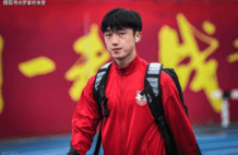 中超变天了？深圳新鹏城又签下一名国脚，“零罚分”优势冲击亚冠