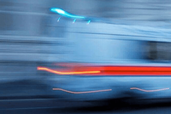 “辽宁牌照的救护车跑到南阳”，官方通报