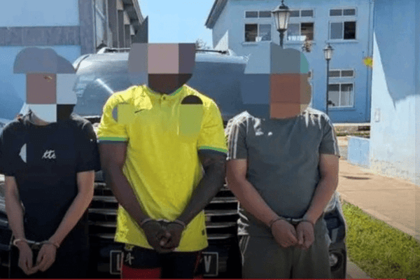 3名中国人在安哥拉被绑架囚禁：绑匪系越南籍，两受害者妻子报警，警方意外解救第3人
