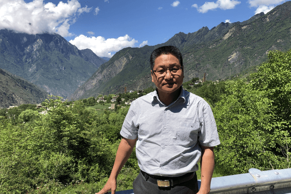 严查严防违法违规买农房宅基地，详解一号文件禁令背后“三类人”