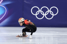 短道速滑女子500米1/4决赛 范可新晋级2将犯规被淘汰
