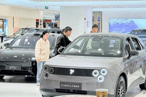 宝马狂降30万、雅阁跳水10万，这波价格战4月将杀到最狠