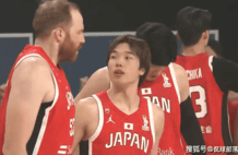 遭2连败！中国男篮vs中国台北还未开打，1个喜讯传来，日本送助攻