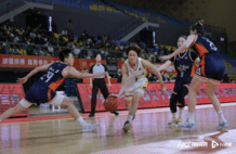 女篮俱乐部杯决赛阶段在清远开赛，广东女篮首战加时憾负