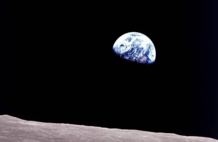阿尔忒弥斯时代的地球日：NASA探月能催生新环保运动吗？