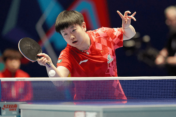 世乒赛女团小组赛-中国3-0罗马尼亚开门红 孙颖莎蒯曼王艺迪皆横扫