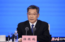 甘肃省长为“00后”小将吴宜泽点赞