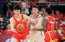布朗32分孙铭徽复出 浙江广厦2-1山西晋级4强