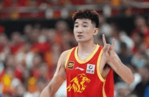 两记关键三分锁定胜局！孙铭徽：只恢复了6-7成