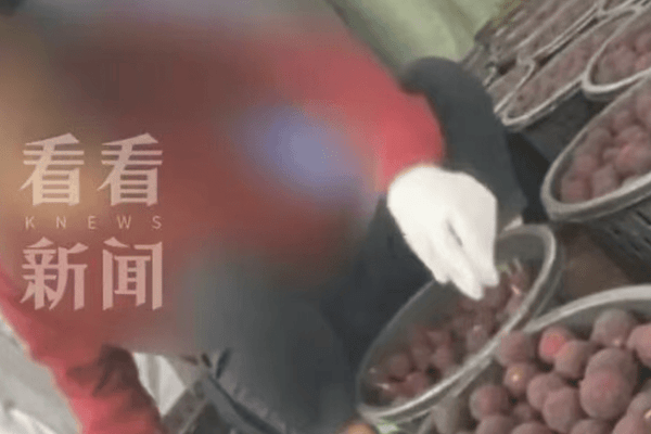 被曝含违禁防腐剂！这种水果近期正销售，买的时候一定注意……