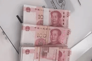 女子带34000元现金打车，司机行驶途中谎报行程，幸好警方这一步做得快