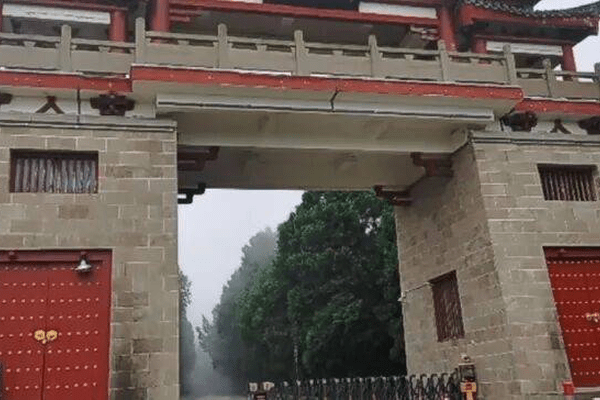 四川七曲山景区被指圈国道违规收费，官方通报：原路段已退出国道序列，景区道路免费