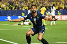 一场3-0！五星巴西杀疯了：维尼修斯传射，库尼亚双响，4分领跑