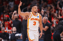 CJ-麦科勒姆1年2100万留老鹰 生涯总薪资突破3亿美元