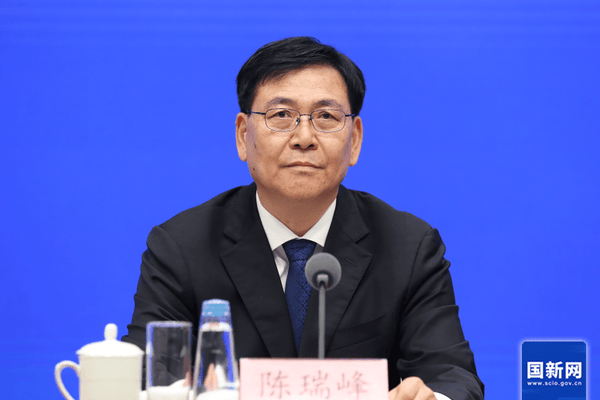 “那种带着偏见的胡编乱造炒作，有什么意思？”