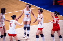 世联总决赛-中国女排3-2美国进4强 庄宇珊17分王奥芊绝杀