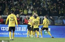 中超-戴维森中框+制胜球 西海岸1-0力克新鹏城获首胜