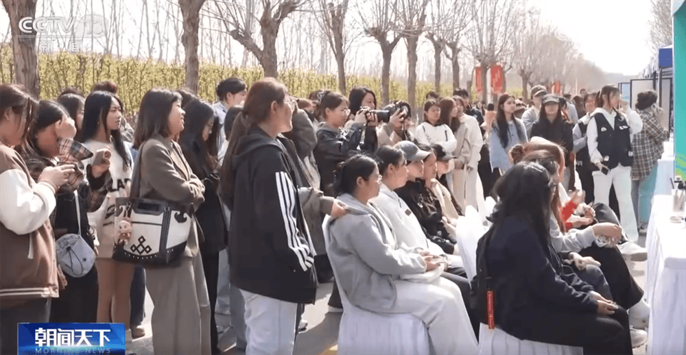 多措并举“搭平台+优服务”聚焦不同人群需求 多场特色招聘活动“热气腾腾”
