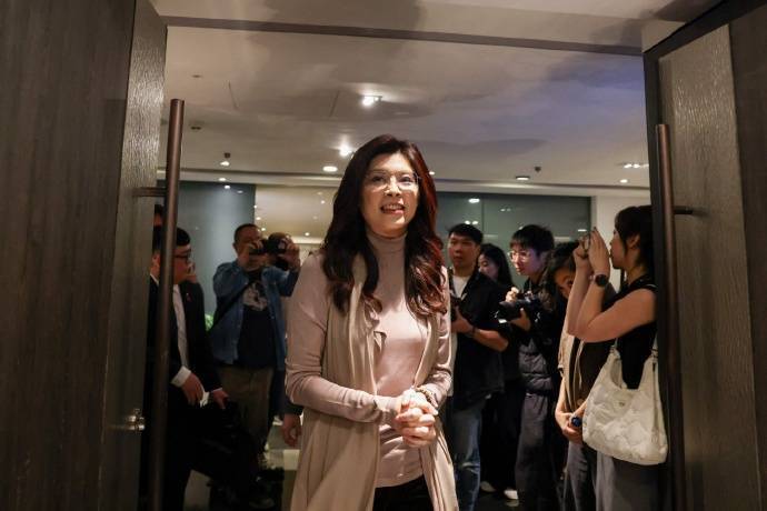 时隔十年国民党主席再访大陆，郑丽文今赴上海，至12日结束访陆行程返台