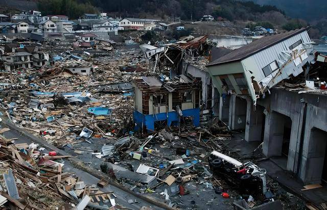 “超级地震或致日本国家崩塌”