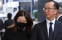 恩爱24年逃不过现实！74岁梁锦松衰老明显，48岁伏明霞依旧貌美如花