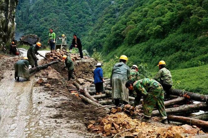 8月20日：为何我国公路总在翻修，日本道路却看着常年如新？差距真在技术么？