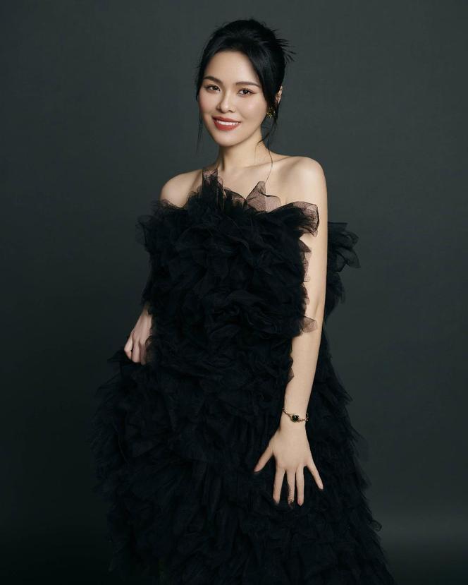 曝37岁女高音歌唱家龚爽因病去世，患卵巢癌五年最后露面骨瘦如柴- 搜狐